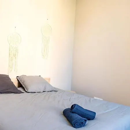 Apartment Joli Deux Pieces Climatise A 300m Du Theatre Antique *